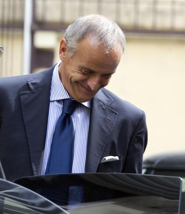 Procura Perugia chiede al Riesame arresti in indagine dossier: Ricorso per Striano e Laudati dopo che gip ha respinto ansa.it/umbria/notizie…