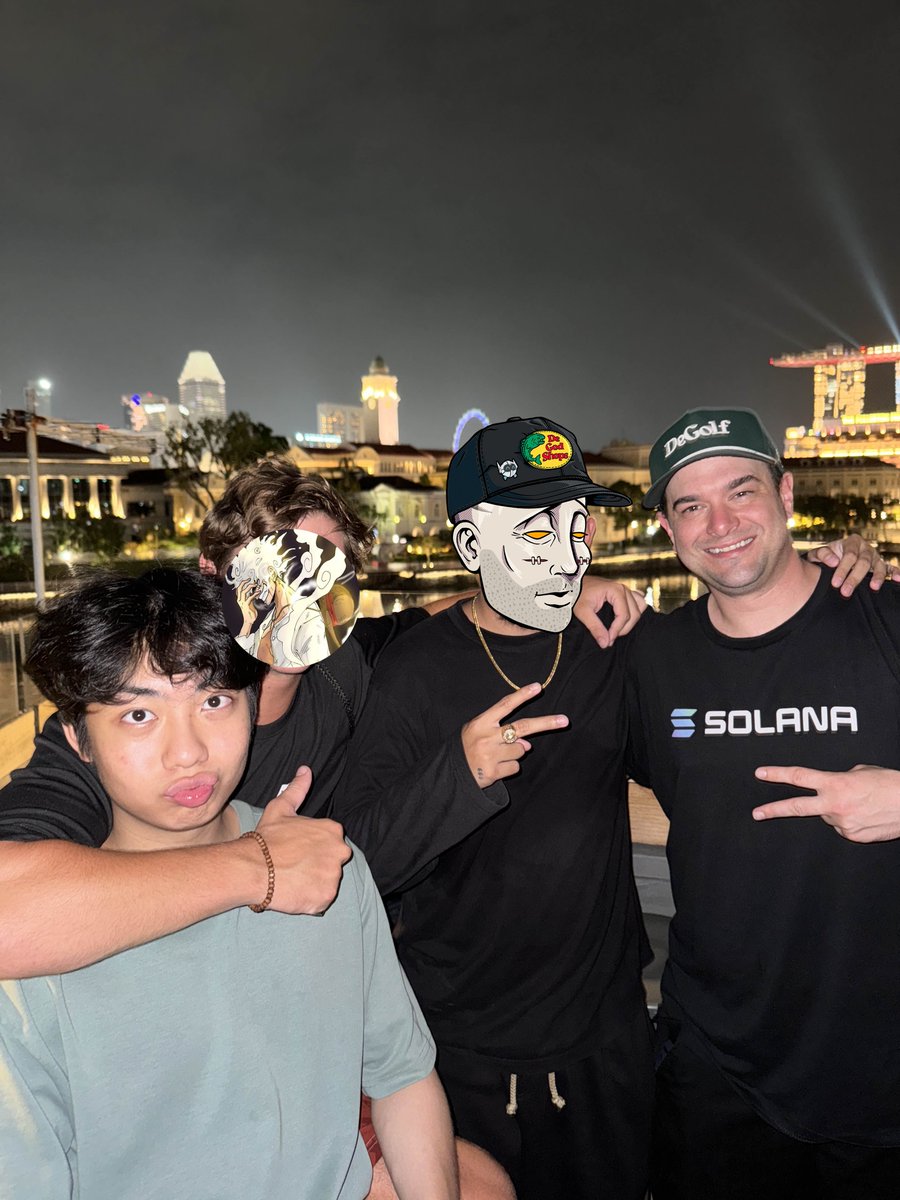 6IXGOD's tweet photo. degod maxxin https://t.co/RESJmVFiFr