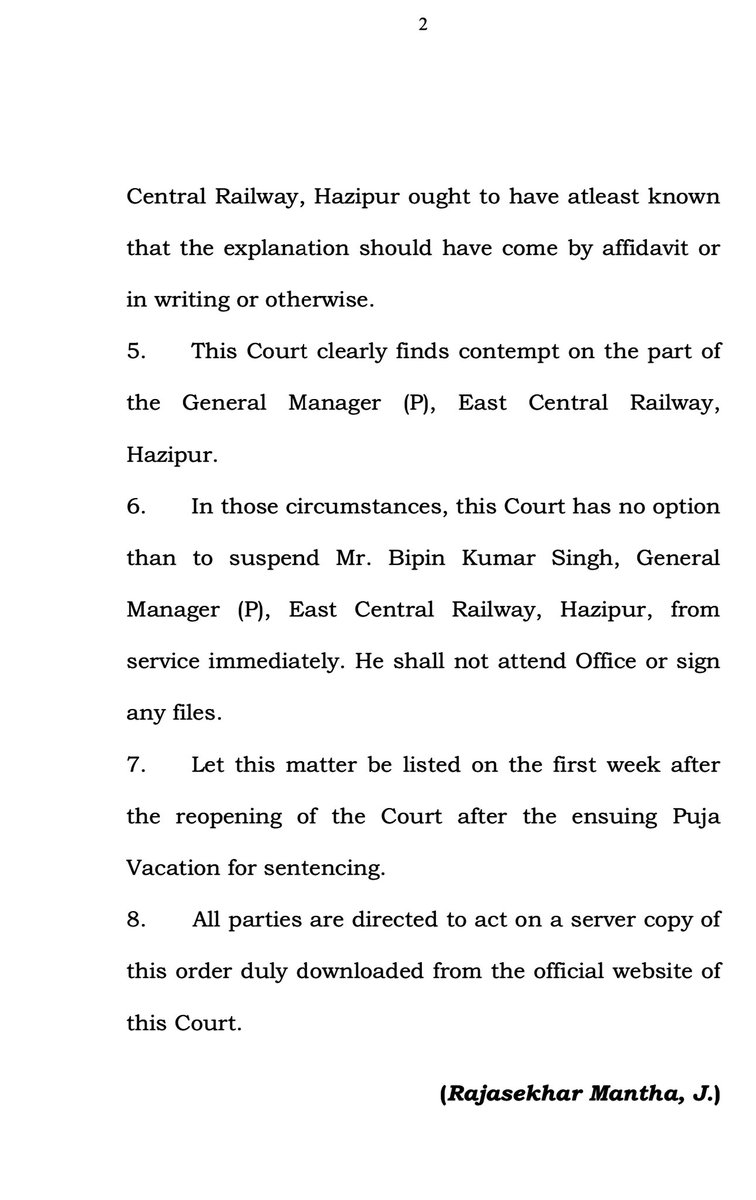 Railwhispers's tweet image. #Unprecedented!
Shame on @ECRlyHJP, in a #contempt case, for mishandling a 4 year old #grievance
#PCPO/ECR suspended by Calcutta HC on 20 Sept after Hon'ble HC runs out of patience.
Speaks extremely poorly about top leadership of #IndianRailways..
@AshwiniVaishnaw @RailMinIndia