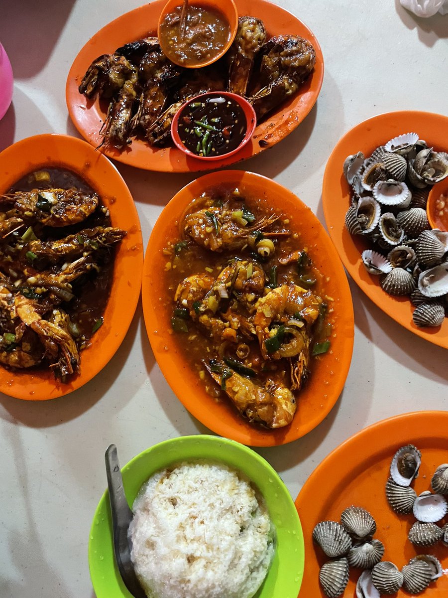 txtdrjkt's tweet photo. Jakarta plate to go: rekomendasi jakfriends edition

📍Seafood 89 Petojo &amp; Sinar Garut Petojo https://t.co/QCA7yocanL