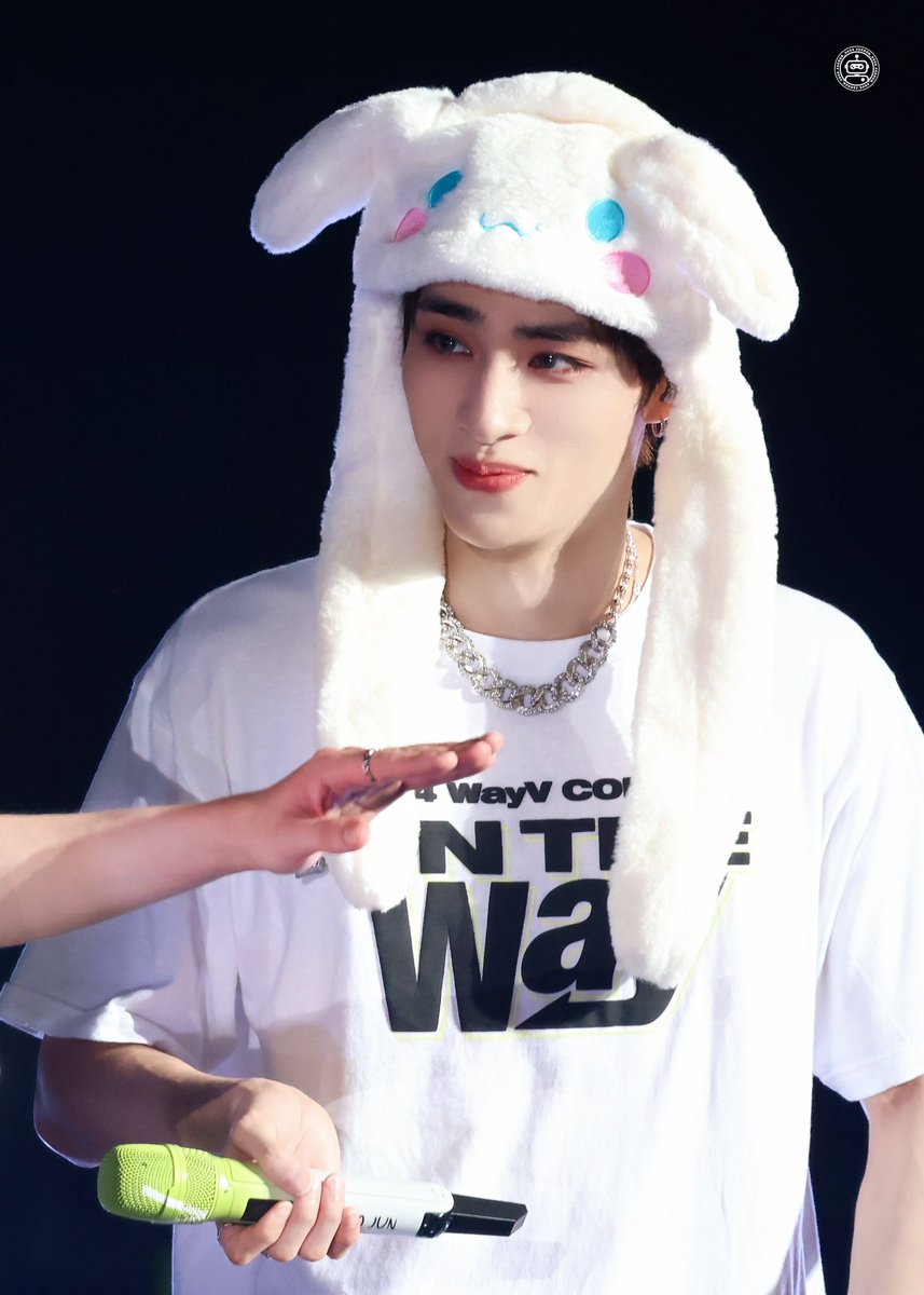 240922 On The Way in Kobe

kiyo！

#肖俊 #XIAOJUN #샤오쥔 
#WayV #威神V  #シャオジュン