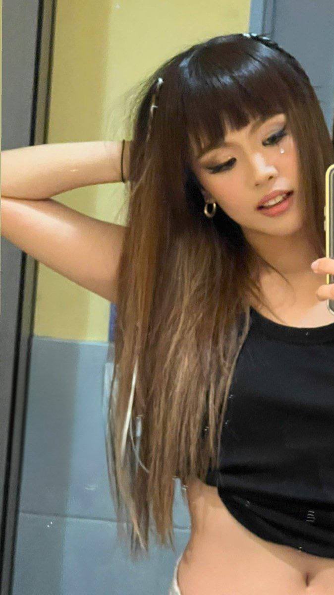 bikiniloi's tweet photo. nakikita nyo ba to guys? WTF https://t.co/UZAC3aaRvA