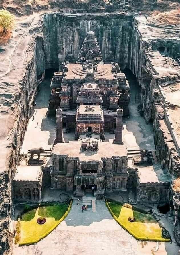 LostTemple7's tweet photo. Till date, nobody on Earth could establish how this temple was constructed! https://t.co/sZfqTN6muS