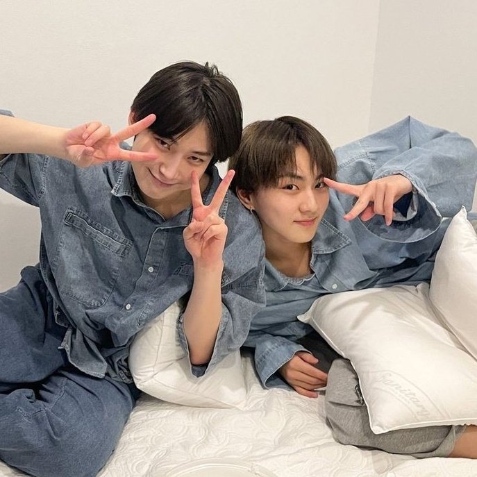 *  :¨ ·.· ¨:  .  ˚                                 *
     `· .   :¨ ·.· ¨:            *         .
        :¨ ·.·  𝙋𝙊𝘾𝙆𝙀𝙏𝙕 𝙄𝙉 𝘿𝙀𝙉𝙄𝙈 ₊ ִ ࣪𖤐
          `· .  :¨ ·.· ¨:                        *
⠀ *    .       `· .  ୨୧             ˚