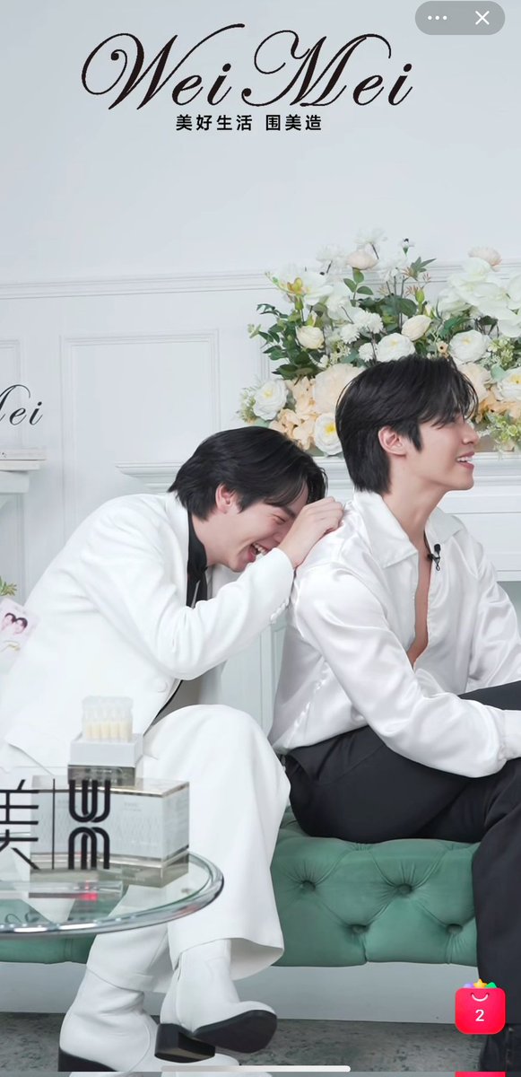 Meowkim_NIN's tweet photo. มวลวันนี้มันแบบ ไอ่บ้าเอ้ยยย เขินไม่ไหว 🫠🫠
#WEIMEIxUPPOOM
#uppoompat #poomp
#UpPoom https://t.co/UVJIeBdRL7