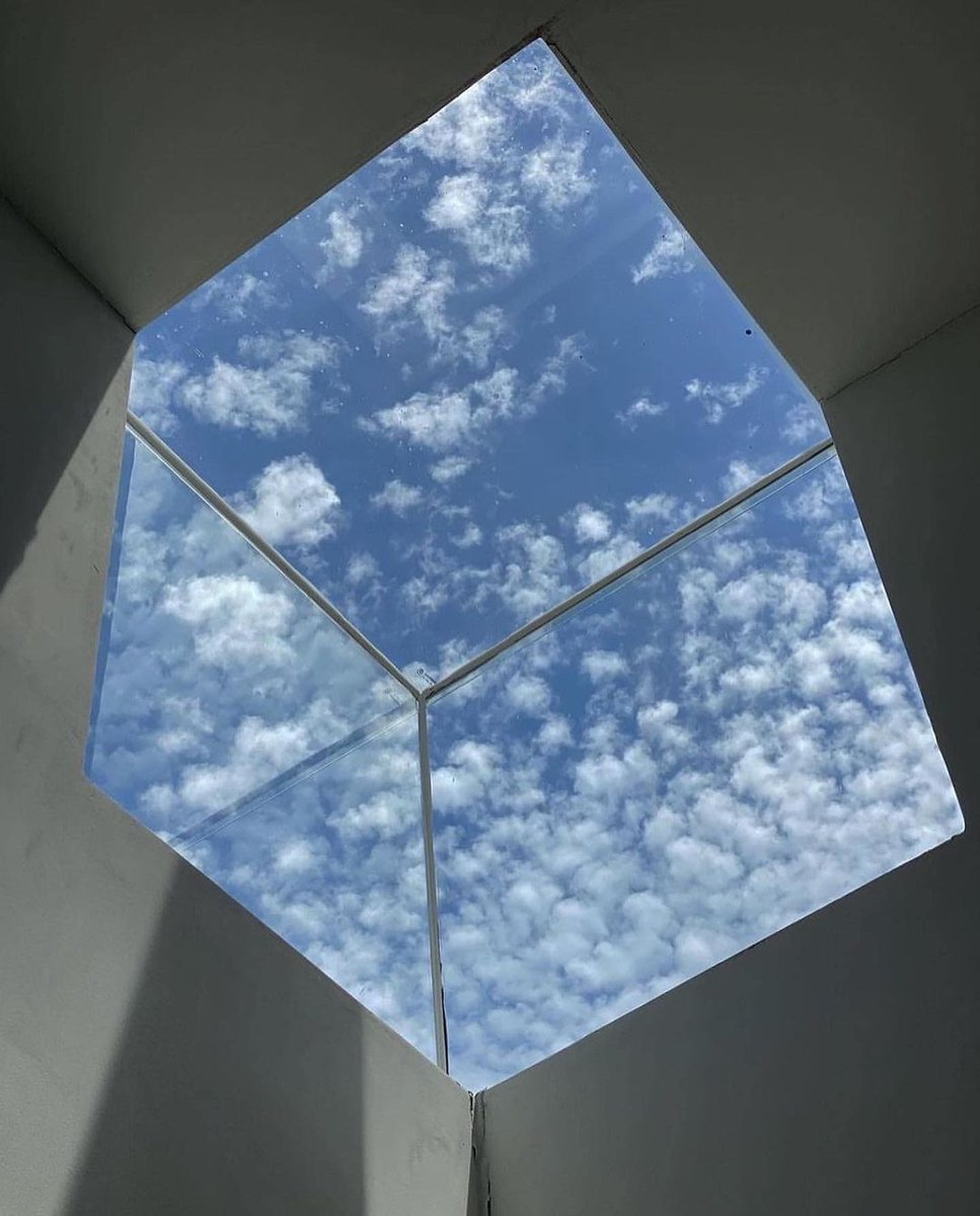 fubiz's tweet image. Cubic Windows Design ✨ by lencois_jeju 
#art #cubic #design #window