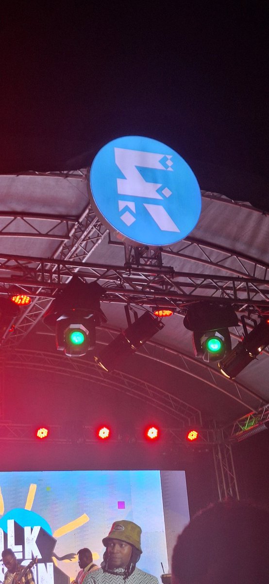 Kudance for a few hours ndio inafanya miguu iume? SMH, uzee ni kitu mbaya!!! 😭

I had such a great time at <a href="/FolkFusionLive/">FOLK FUSION</a> yesterday, it was a celebration and education of Kenyan music for me. There was so much talent and hard work on display! 🤩🥳🤩

Ya next ni when?