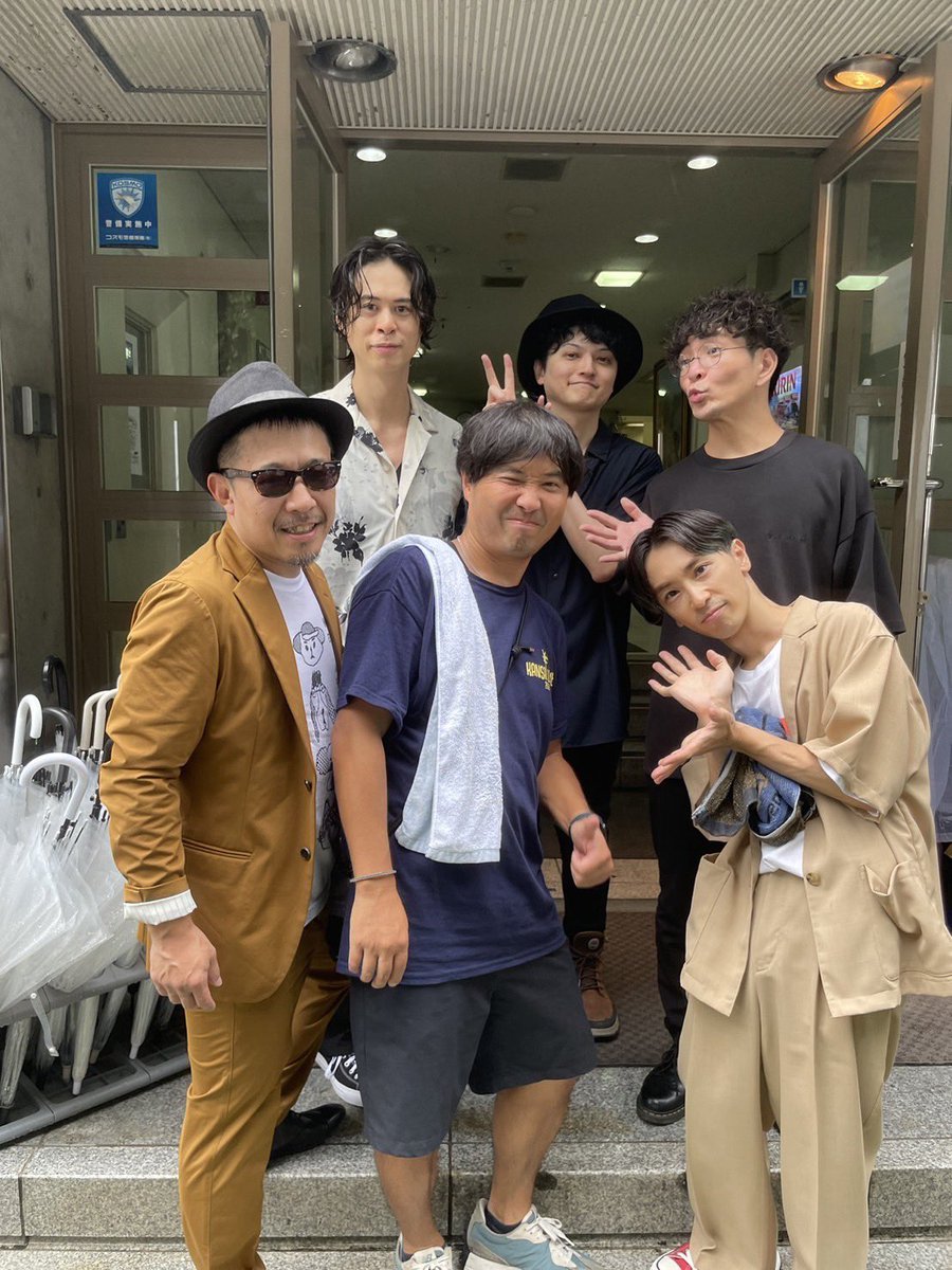 unchainofficial's tweet photo. /
Thankyou!! #カンラバ2024
\
2年ぶりの『KANSAI LOVERS 2024』最高でした!
🎸佐藤も出演し、
#UNCHAIN Groove炸裂なLIVE⚡️
この後 #LEGOBIGMORL で吉田が出演します!
引き続きお楽しみ下さい!
披露した新曲「#GINGILA 」もチェックしてみてください!
▼Music▼
https://t.co/187tCnC6YA https://t.co/lJj5bFKMv8