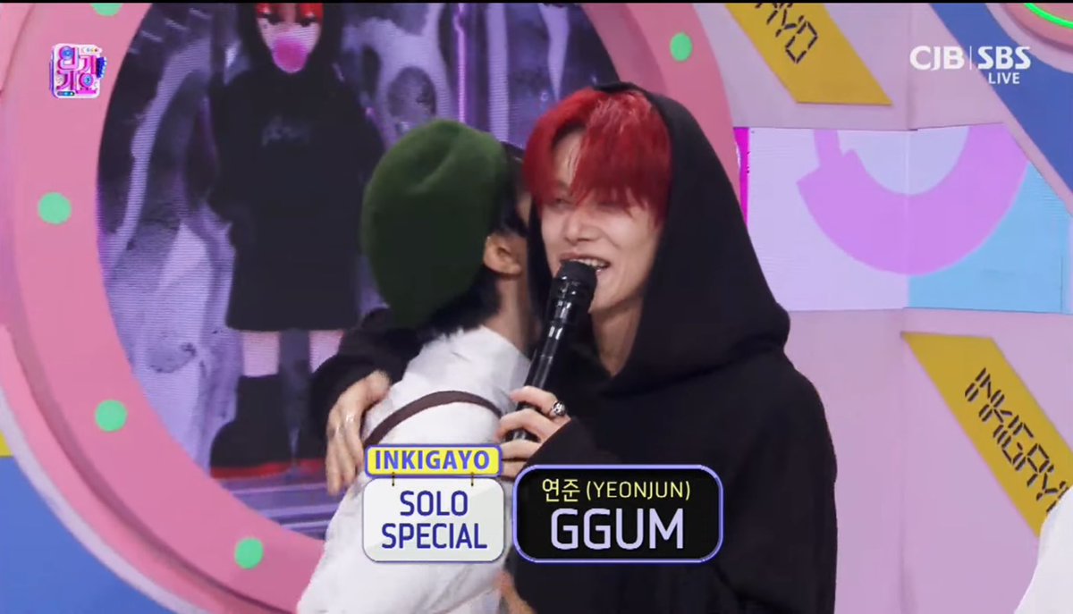 txtarchivee's tweet photo. YEONJUN at Inkigayo today~ https://t.co/VB9YBVfe9H