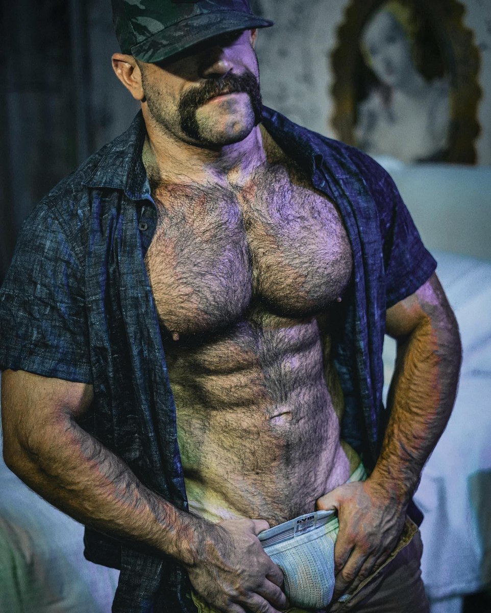 thickbelt1 (@thickbelt1) on Twitter photo 