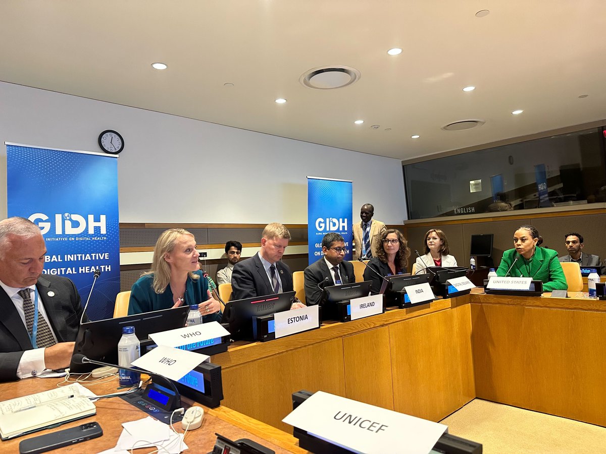 Transform Health (@trans4m_health) on Twitter photo (1/2) <a href="/trans4m_health/">Transform Health</a> co-organised a side event during the #SummitOfTheFuture #UNActionDays, under the session 'A Digital Future For All'.
<a href="/mathildeforslun/">Mathilde Forslund</a>, highlighted how key stakeholders can advance better tracking & optimisation of #digitalhealthinvestment to achieve #UHC. (1/2) <a href="/trans4m_health/">Transform Health</a> co-organised a side event during the #SummitOfTheFuture #UNActionDays, under the session 'A Digital Future For All'.
<a href="/mathildeforslun/">Mathilde Forslund</a>, highlighted how key stakeholders can advance better tracking & optimisation of #digitalhealthinvestment to achieve #UHC.