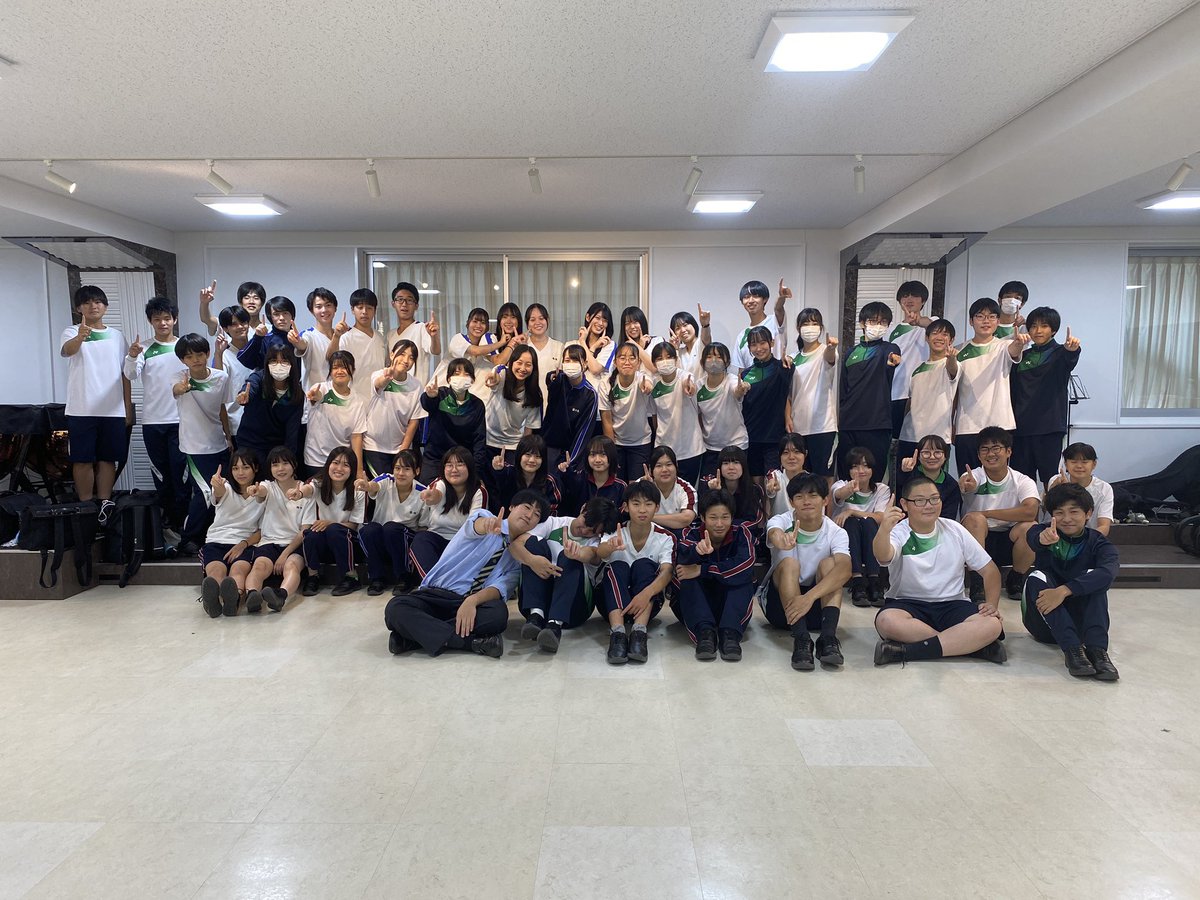 osuh_windband's tweet photo. ・
マーチングコンテスト関西大会まであと☝🏻日ー！

悔いのないよう全力で頑張ります！✨️
マーチングやったんで〜💪🏻❤️ https://t.co/E8lyrjXA6g