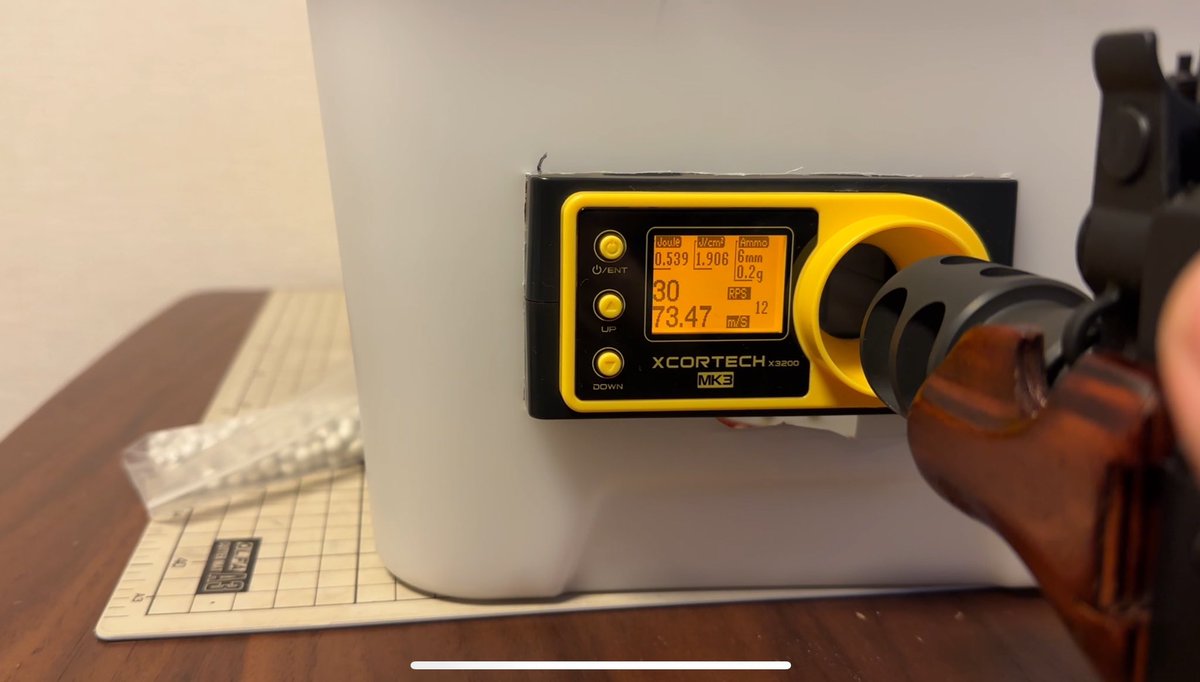 GunBlue48's tweet image. LCT AK MOEにHjKワールド（@sentakuc）さんのDSG隼ギア、HTG玄モーター、M120スプリング、ASTER2でこんな感じ

初速上げるならM130スプリングにするかだけど、初めてのDSGとしてはこれでいいかなあ
あとはCHIHAIブラシレス取り寄せてるので、レスポンス向上できるか

#HjK #HTG #lctairsoft #ASTER2