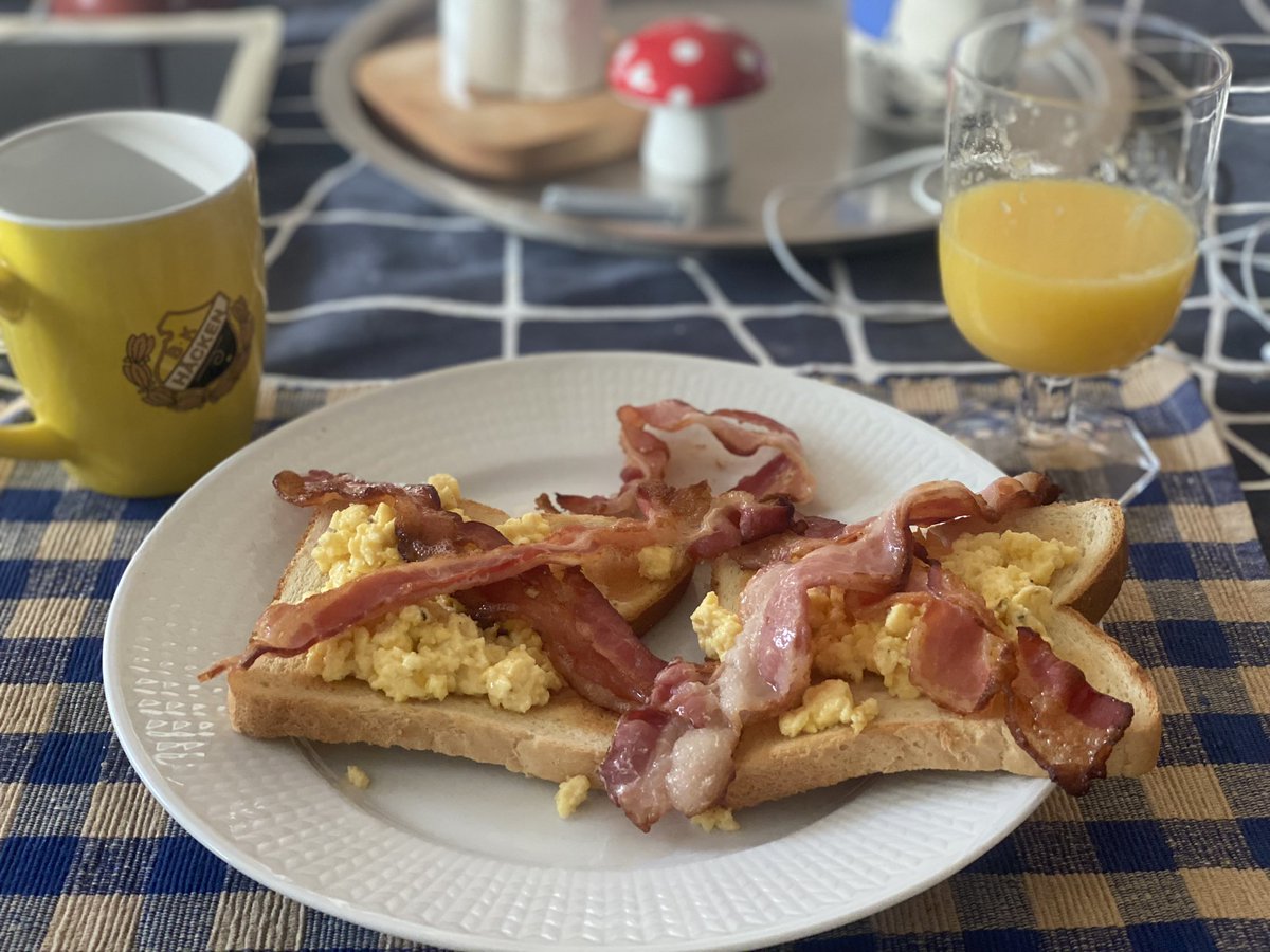 I med- och motgång. 💛🖤