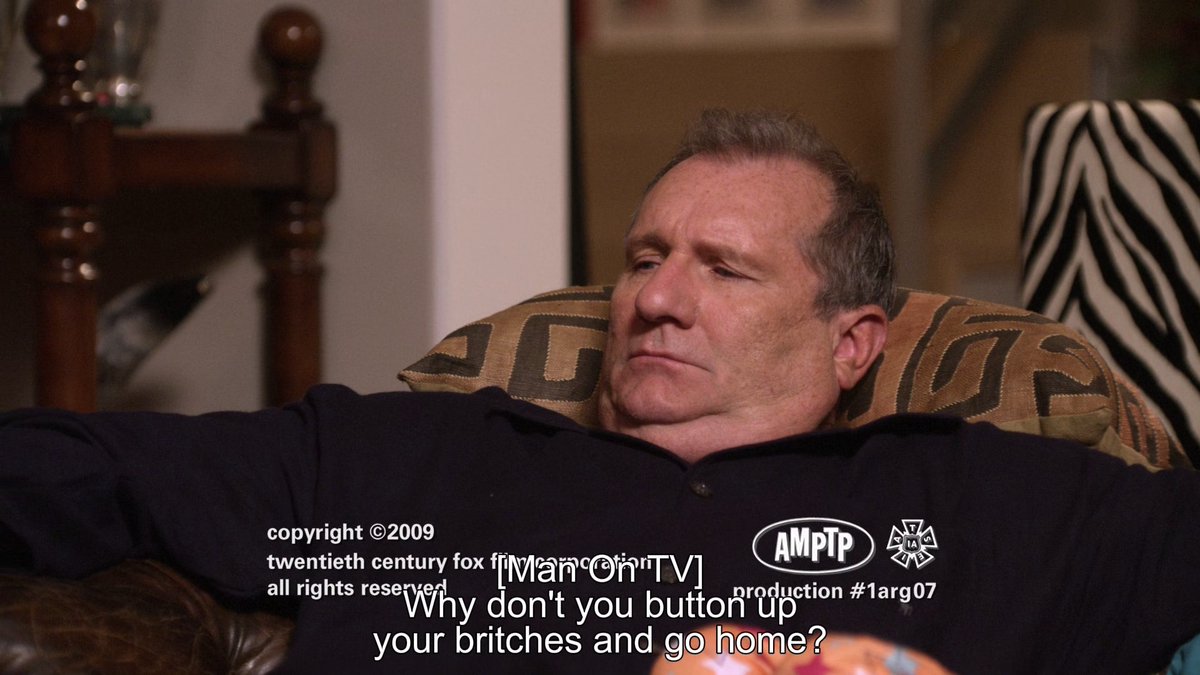 Modern_Frames's tweet photo. Modern Family - Season 01 Episode 08 - Frame 1279 of 1294 https://t.co/5fXqQ6EgxK