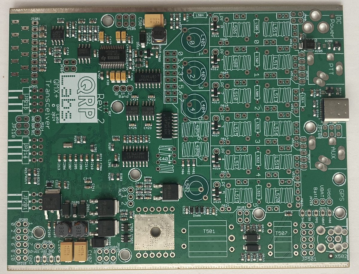 ea4aat's tweet photo. ¡Vamos a por otro montaje! 
Esta vez el #qmx+ de @qrplabs
Un transceptor de 160-6m multimodo (CW/Digi) SDR con tarjeta de sonido USB 24-bits 48ksps, GPS entre otros..
Compacto y en formato kit. https://t.co/FRi2UVkIr8