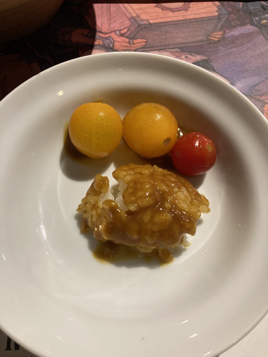 Milang_XIV's tweet photo. トマト押し付けられた\🍅/ https://t.co/4hN684398G