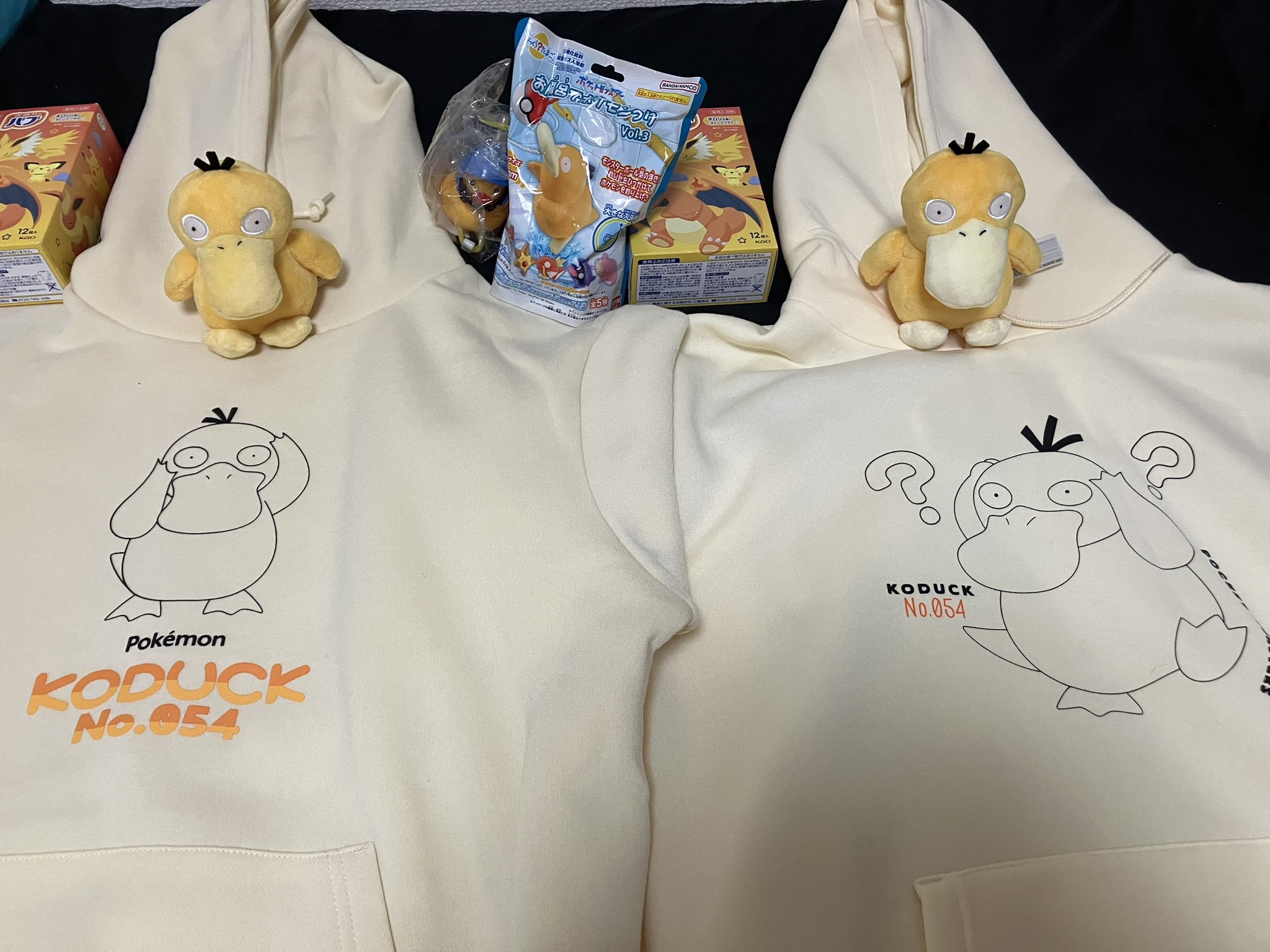 ポケモン コダック パーカー ポケモン海外大会 NAIC 2025 パーカー