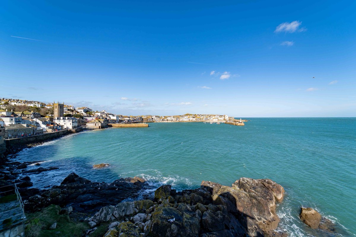 Cornish Escapes tweet media