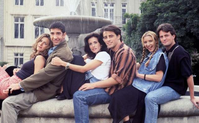 Hoy es el día en el que se estrenó hace 30 años la genial #Friends y dejamos entrar en nuestras casas a Rachel, Ross,Mónica,Joey,Phoebe y Chandler 💔😢, y que bien nos lo hicieron pasar !

Una de mis SERIES que nunca me cansaré de ver y volver a ver una y otra vez ! #DiaSeriéfilo