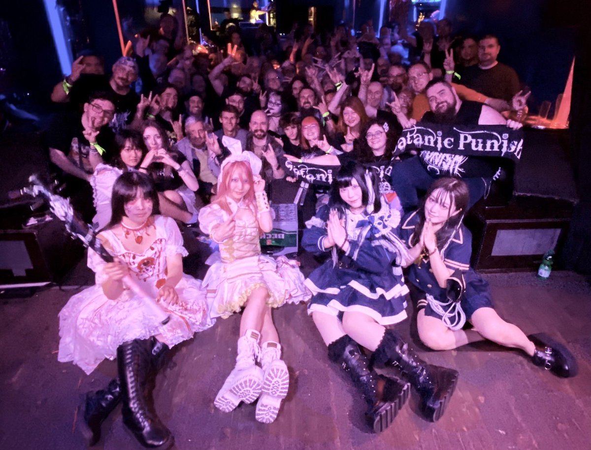 SatanicPunish's tweet photo. Thank you so so so much in Collogne🇩🇪

We do come back here within 2 years.

See you soon at Off-Kai in Collogne🇩🇪

Thank you so so so much for your hard work, bro. @Choco_Brothers 

We do never forget our gratitude.

We do never stop.

Watch out the bonds between Japan and EU. https://t.co/GU0SDM1zow