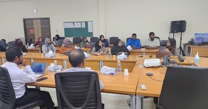 mnuhc's tweet photo. Snapshots from ACM and BHRM’s exposure visit to Addu Equatorial Hospital.

Thank you AEH for facilitating the trip. 

#Exposuretrip #studyatMNU #MNUBS #NationBuildingSince1973 https://t.co/dwdG6N6Ru1