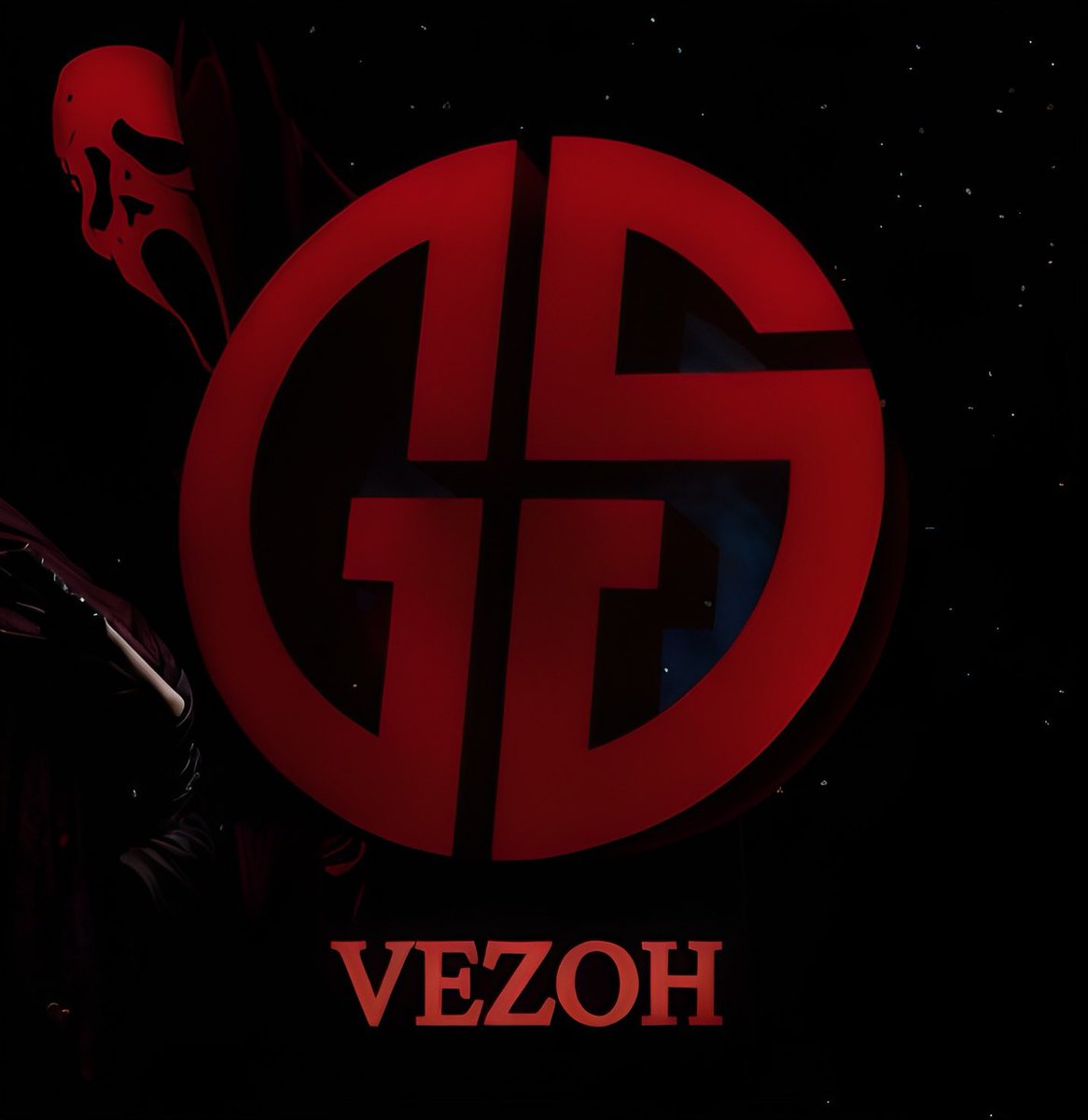 Promoted to Lead Editor working alongside <a href="/RoyaltyMVM/">royalty</a> 🙏🔥

About to form the most insane editing lineup for <a href="/GraceSanctity/">GRACE</a>