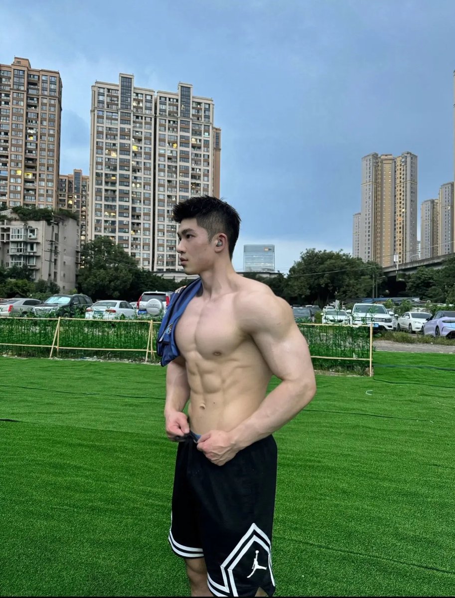 #Laidouyin #fyp #instagram #instagramreels #reels #sixpack #fitness #model #douyin #tiktok #chinese #china