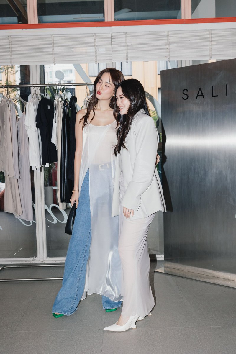tb_entofficial's tweet photo. SALISA's first showcase NOLITA FALL/ WINTER24
#SALISANOLITA #SALISA
@bowmayladabow 
#BowMaylada #โบว์เมลดา https://t.co/AIsDnfaBS5