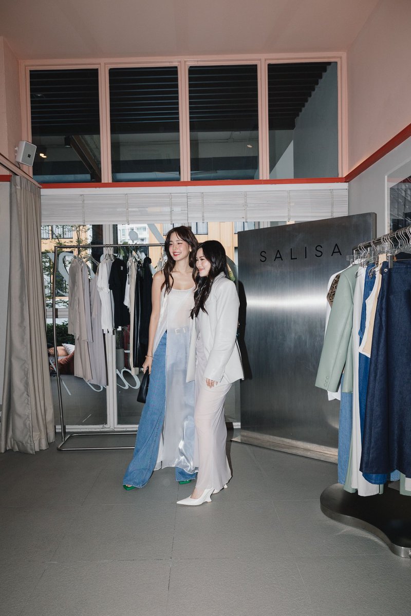 tb_entofficial's tweet photo. SALISA's first showcase NOLITA FALL/ WINTER24
#SALISANOLITA #SALISA
@bowmayladabow 
#BowMaylada #โบว์เมลดา https://t.co/AIsDnfaBS5