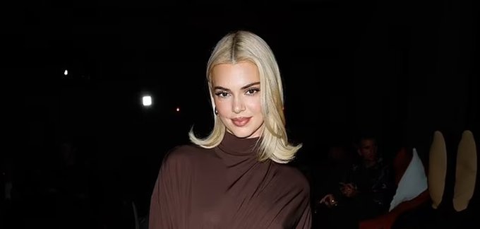 Kendall Jenner Debuts Platinum Blonde Hair at Bottega Veneta Womenswear Show During Milan Fashion Week