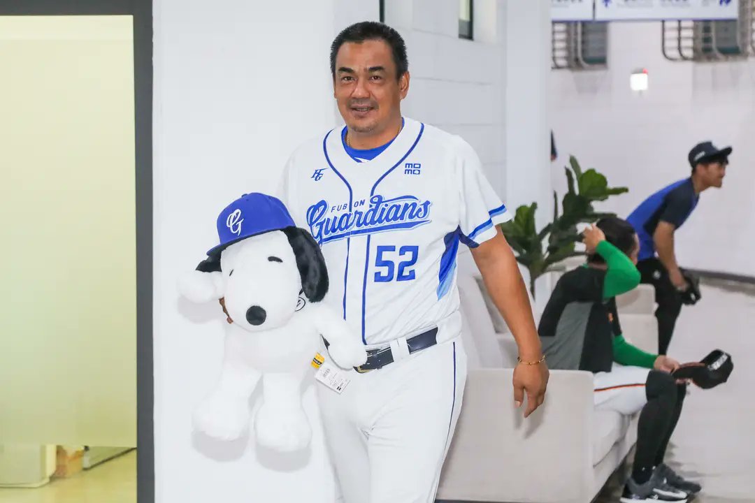 Out of Context CPBL tweet media