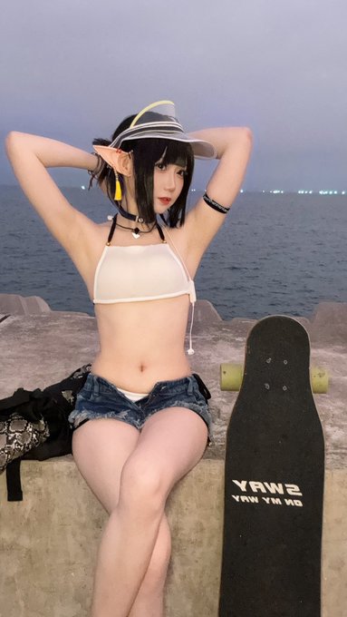 Twitterのコスプレ画像15