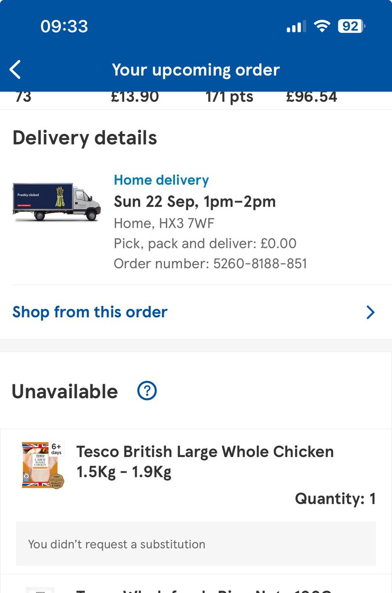 kel_ssss's tweet photo. @Tesco how is there no other whole chicken in Tesco that can be substituted? 😅 https://t.co/SofQ52iahL