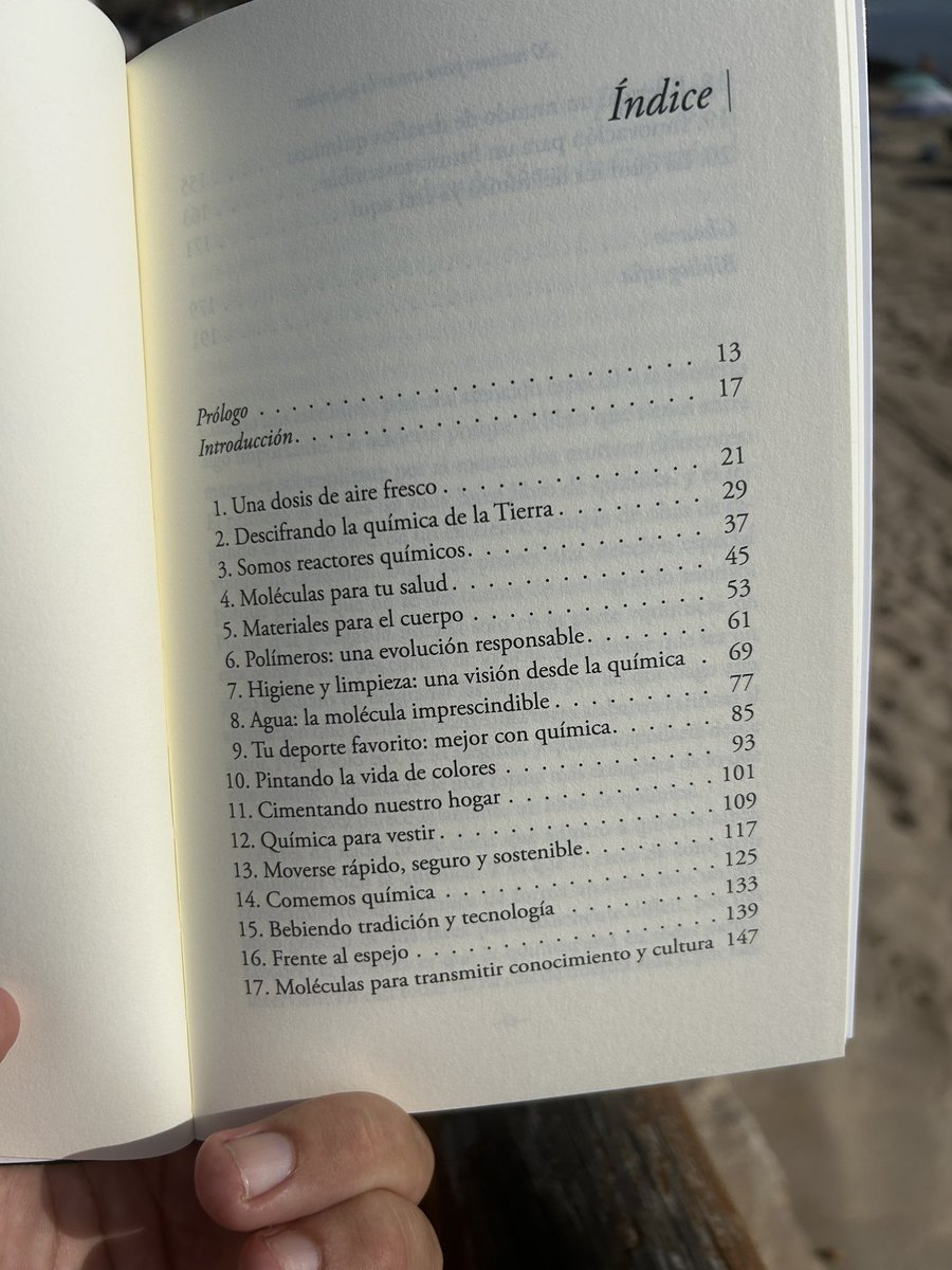 José M. López Nicolás (@scientiajmln) on Twitter photo Planazo de domingo. Lectura playera de “20 razones para amar la química” del gran <a href="/hebusto/">Héctor Busto</a> , un amante de la química y un divulgador muy muy riguroso. La pinta es extraordinaria. Editado por <a href="/PlataformaEdit/">Plataforma Editorial</a> . Planazo de domingo. Lectura playera de “20 razones para amar la química” del gran <a href="/hebusto/">Héctor Busto</a> , un amante de la química y un divulgador muy muy riguroso. La pinta es extraordinaria. Editado por <a href="/PlataformaEdit/">Plataforma Editorial</a> .