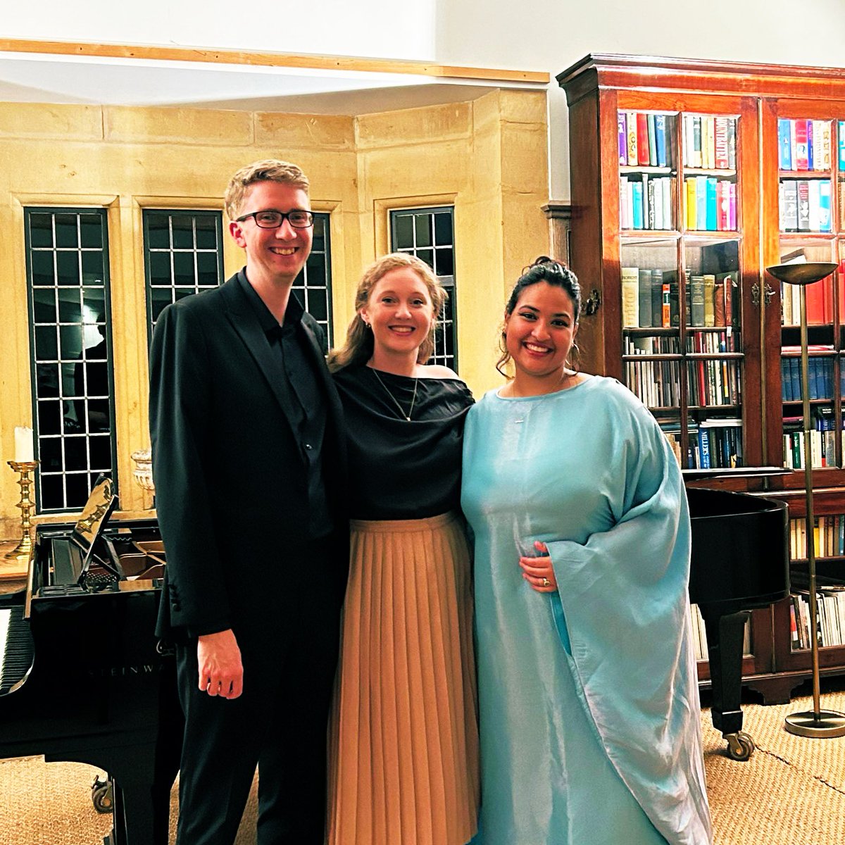 Shipston Song (@shipston_song) on Twitter photo We had a spectacular evening last night courtesy of these three!
Last day of #ShipstonSong24 today starts with a masterclass for our Rising Stars with <a href="/Ennobledinsect/">Benedict Nelson</a>, and #RubyHughes and #RedmondSanders perform Britten, Fauré, Viardot and <a href="/ErrollynWallen/">Errollyn Wallen</a> at 3.30pm. We had a spectacular evening last night courtesy of these three!
Last day of #ShipstonSong24 today starts with a masterclass for our Rising Stars with <a href="/Ennobledinsect/">Benedict Nelson</a>, and #RubyHughes and #RedmondSanders perform Britten, Fauré, Viardot and <a href="/ErrollynWallen/">Errollyn Wallen</a> at 3.30pm.