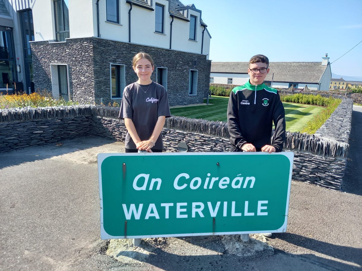 jenniekar's tweet photo. A very Special few days in Waterville 💚💛 #Waterville #Kerry #JoAndCian https://t.co/jfik2arp8L