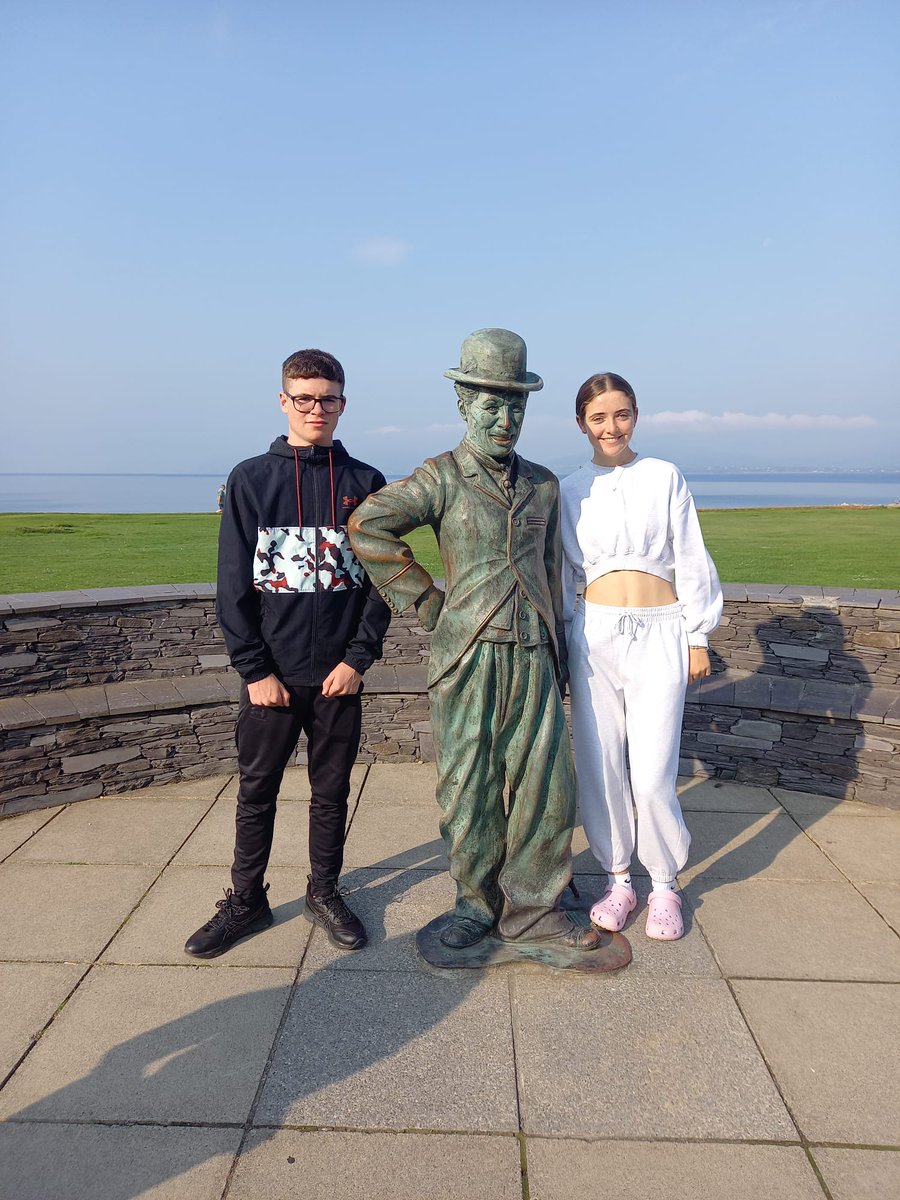 jenniekar's tweet photo. A very Special few days in Waterville 💚💛 #Waterville #Kerry #JoAndCian https://t.co/jfik2arp8L