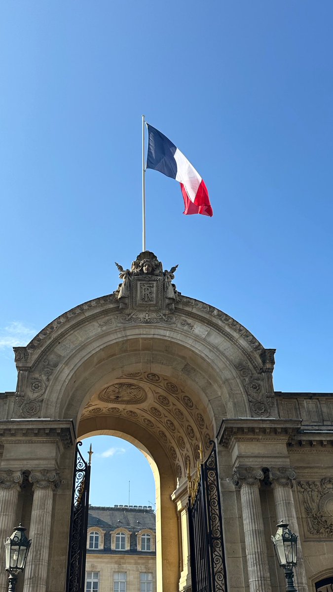 Julia Thebault--Laurier tweet media