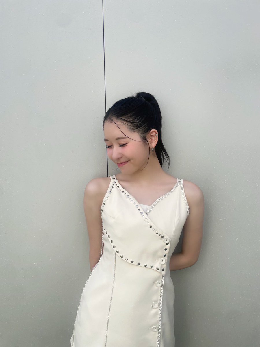 ME:I MOMONA パネル ME:I・MOMONA、「ミスタートロット ジャパン」準決勝＆決勝のサブMCに