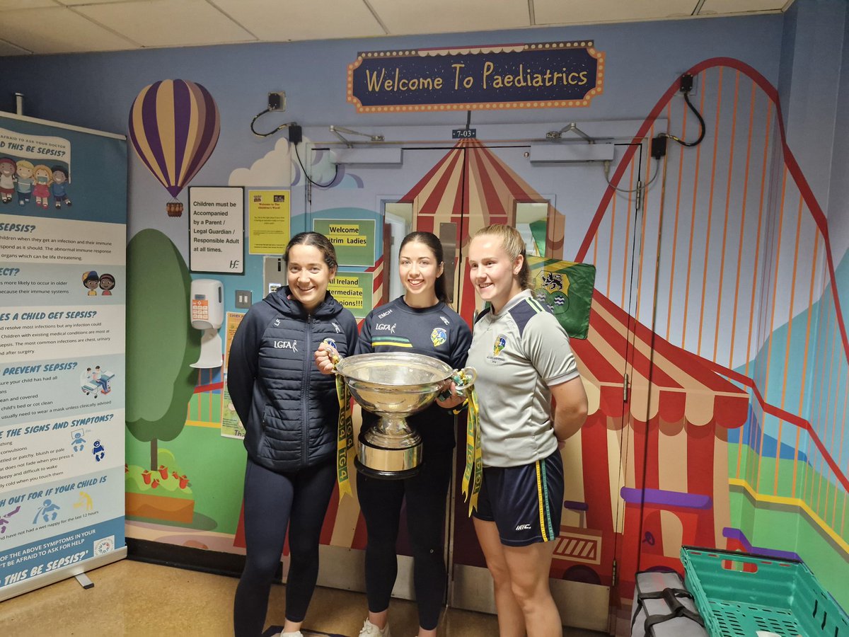 mena_mcmorrow's tweet image. 🏆🏆🏆ALL IRELAND CHAMPIONS!! LEITRIM LADIES! 🟡🟢
So delighted to have these fab winners visit our little unit & chat with the kids, parents & staff!! @EMedSligo @MauraHeffernan2 @bernie_biesty @carolinebeirne2
@CatherineGlanc3
