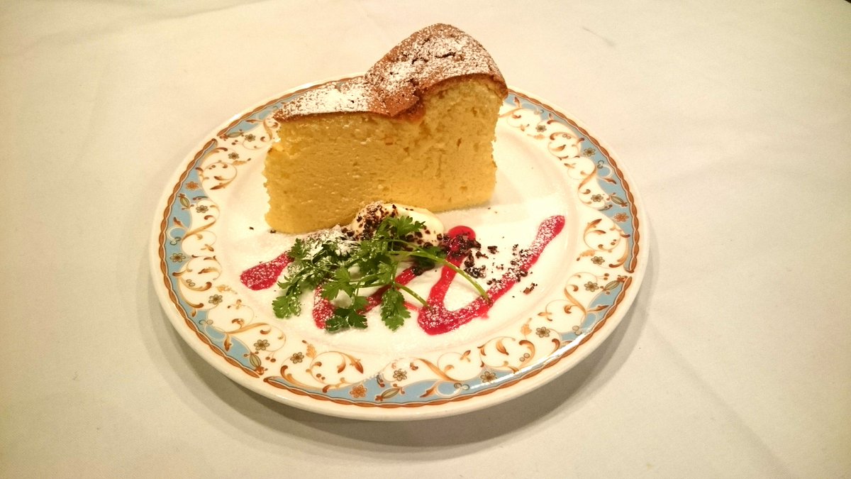 pocoapoco_sby's tweet photo. 9/23クーポン有ります。ランチパスタはホタテ小柱と枝豆と生海苔のスパゲティ　おすすめは窯焼きピッツァ。 #渋谷ランチ #渋谷デート #渋谷レストラン #渋谷イタリアン #ユーロスペース #渋谷クーポン #東急文化村 https://t.co/6Bvv08khDY