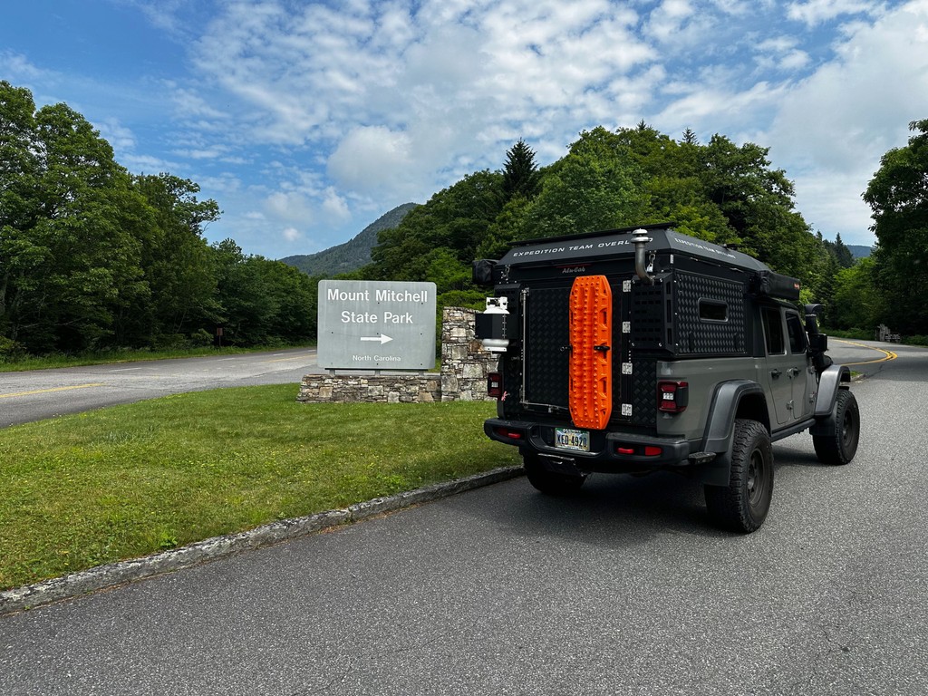 MT. Mitchell, the highest point east of the Mississippi River in USA
@ashevillevehicleoutfitters⁠
<a href="/ok4wd/">OK4WD</a>
@alucab_usa⁠
@gp_factor⁠
<a href="/zarges/">Torsten Zarges</a>.usa
@bubbarope_
#explore #bfgko2 #gladiator #overlandbound#alucab #overlandlife #jeepgladiator #jeeplove  #Jeeping #jeepthing #jeepwave