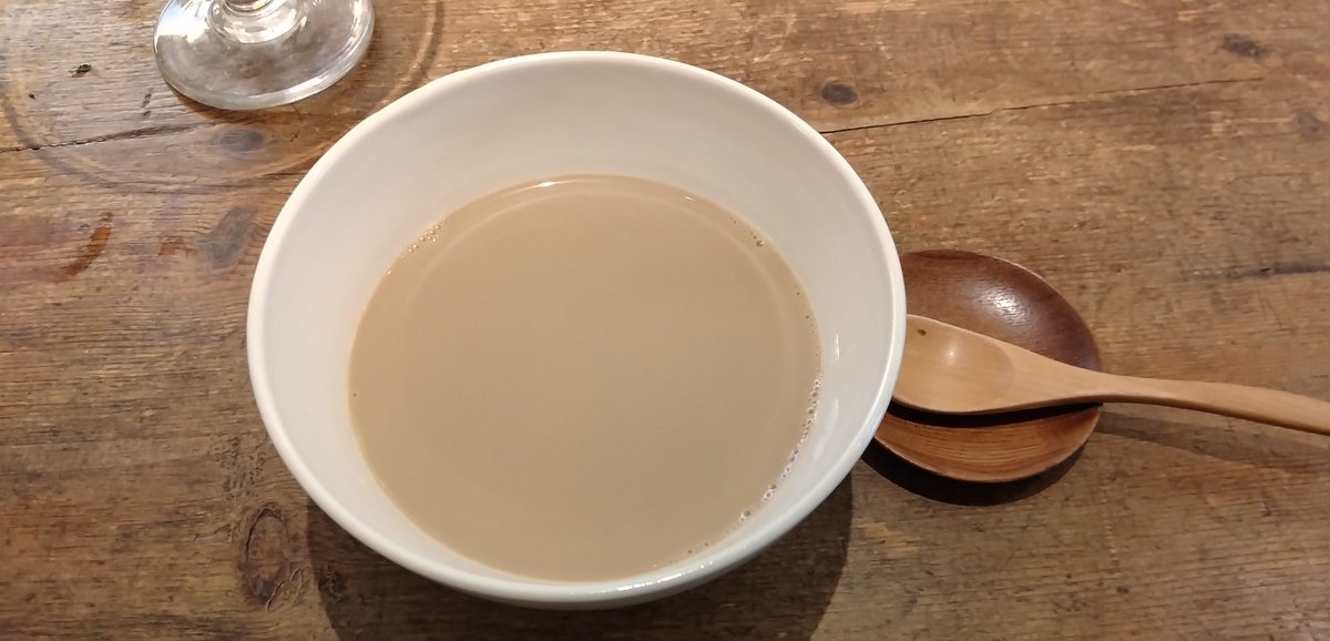 harahara08's tweet image. Taco rice meal at Yaichi in Kitamito city, cafe latte is pretty good, too.
#cafe #yaichi #kitamoto #foodie #lunch #北本市 #ギャラリーカフェやいち