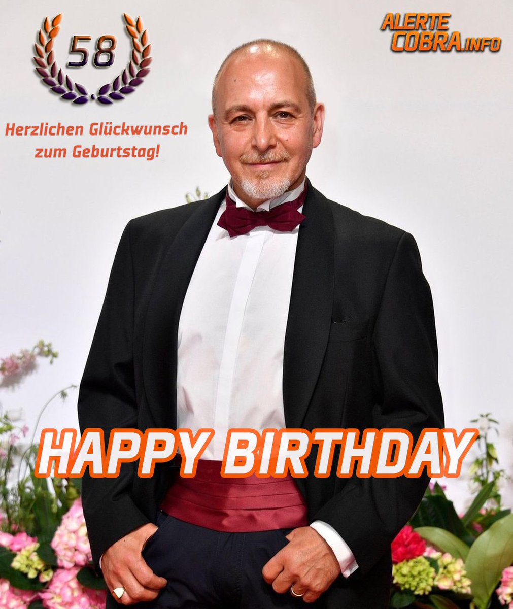 AlerteCobraInfo's tweet photo. Joyeux Anniversaire à notre héros de l’autoroute! 🥳 L’acteur Erdogan Atalay de la série #AlerteCobra fête aujourd’hui ses 58 ans! 🎂🎉
+ d’infos 👉 https://t.co/QOzsbFwWDR https://t.co/NFaA9OXxTo