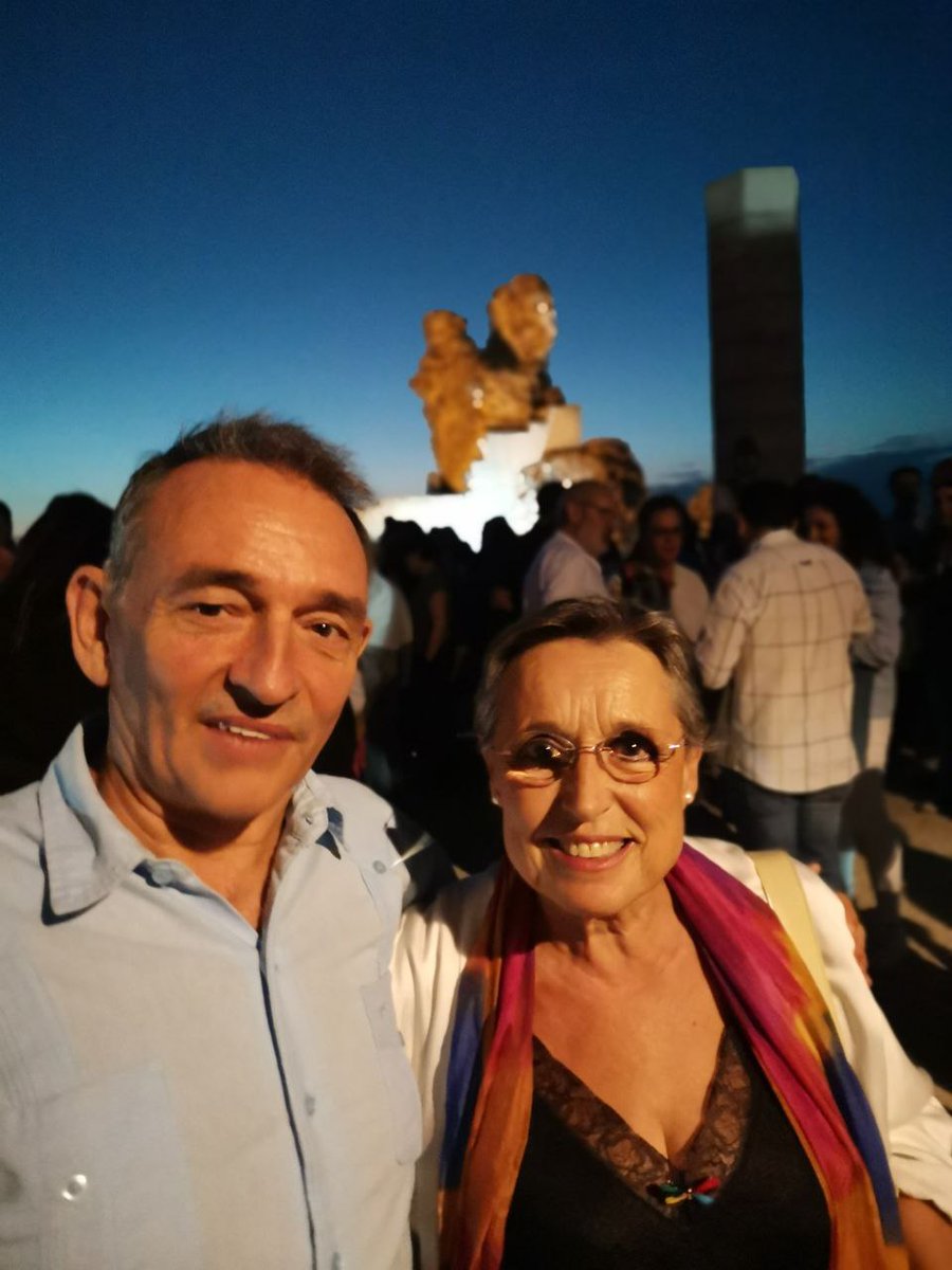 EnriqueSantiago's tweet photo. 🍷🎶 Ayer asistí a "Vidarte: vino, vida y arte" en Aguilar de la Frontera.

Un espectáculo de música y cultura, con vinos de la tierra, flamenco y la poesía del gran Vicente Núñez.

Enhorabuena a la alcaldesa Carmen Flores y su equipo por su gran trabajo cultural. https://t.co/jgs1dNL4eN