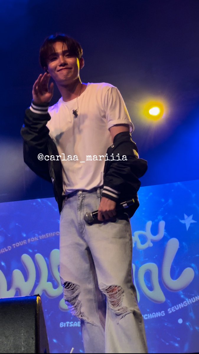 carlaa_mariiia's tweet photo. My sweetheart 💗🥹 @BDU4official @StudioPAVEurope @CIX_Official
#BDU #비디유 #BDUtourforWISHPOOL
#BDU_In_Berlin #germany #mont #onepact #cix #seunghun #jay #jaychang #bitsaeon #minso #3d #jungkook #bts #river #frontrow #fix https://t.co/bawls4mi5i