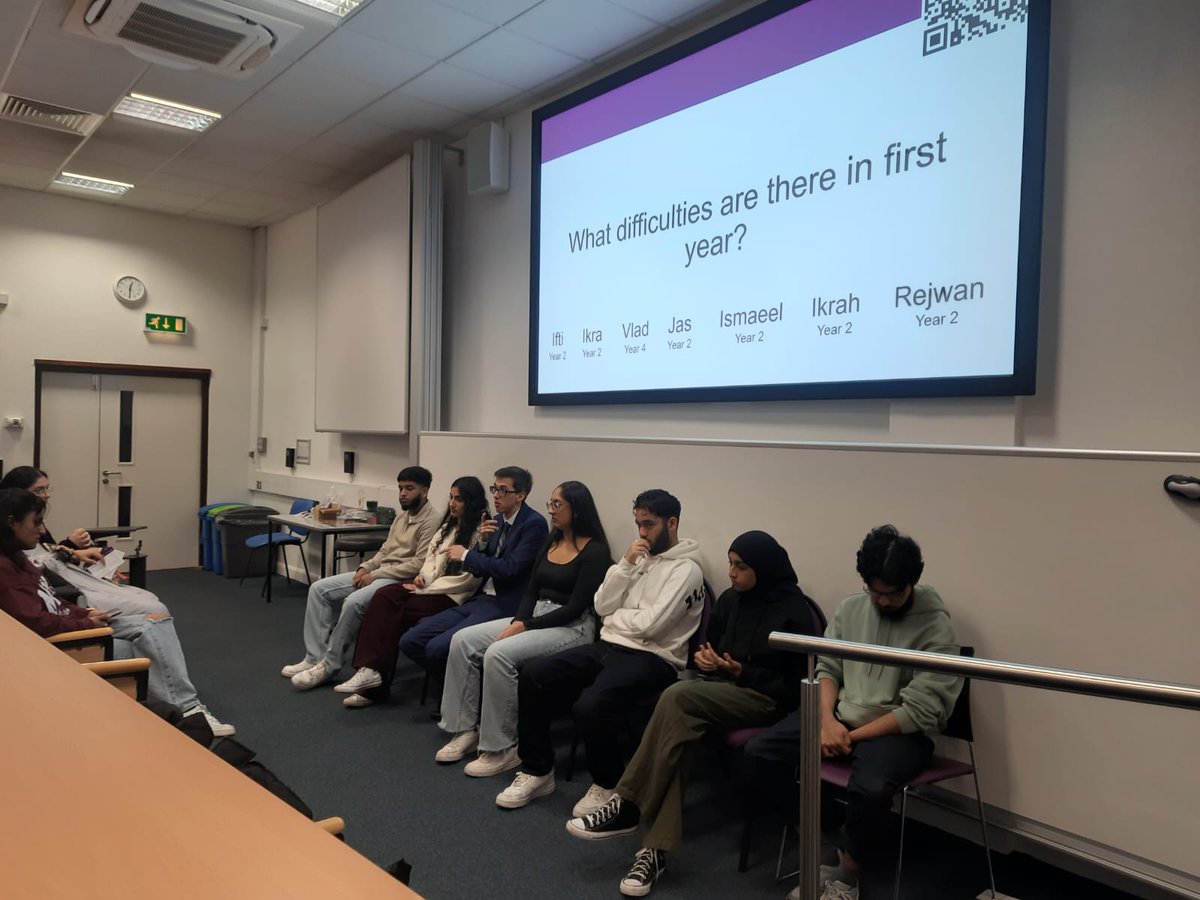I like to think that I give good advice to our students, but there's no substitute from hearing it from students who have recently been through Year 1 🤩

This is the 2nd year we've run our Expert Panel, and it was really inspiring to hear the students' experiences &amp; tips 🥰✨️