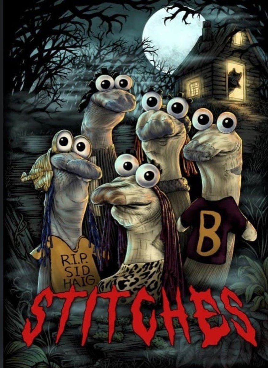 Adolescentes en una cabaña, brujería, van muriendo uno a uno… os suena todo, no? Y cada vez con chavales más atractivos o reviviendo franquicias para seguir siendo lo mismo. La clave era HACERLO CON CALCETINES. Obra maestra del slasher textil. #BRetina9