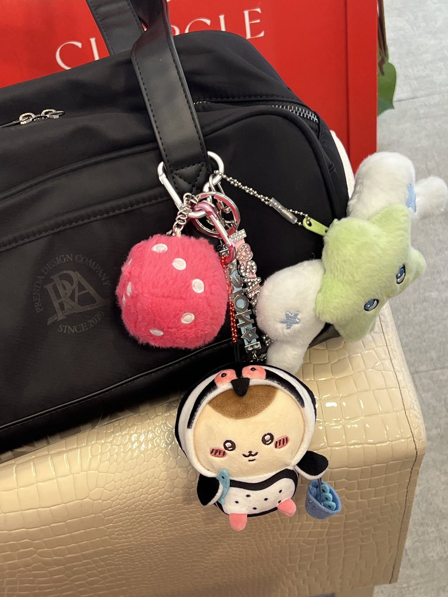 oe4k3's tweet photo. 🤗🩵 https://t.co/eoLUd2bwZk